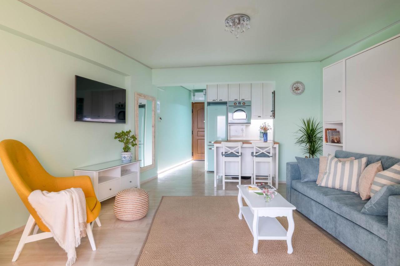 Lydia'S Luxury Apartment Loutraki  Exterior photo